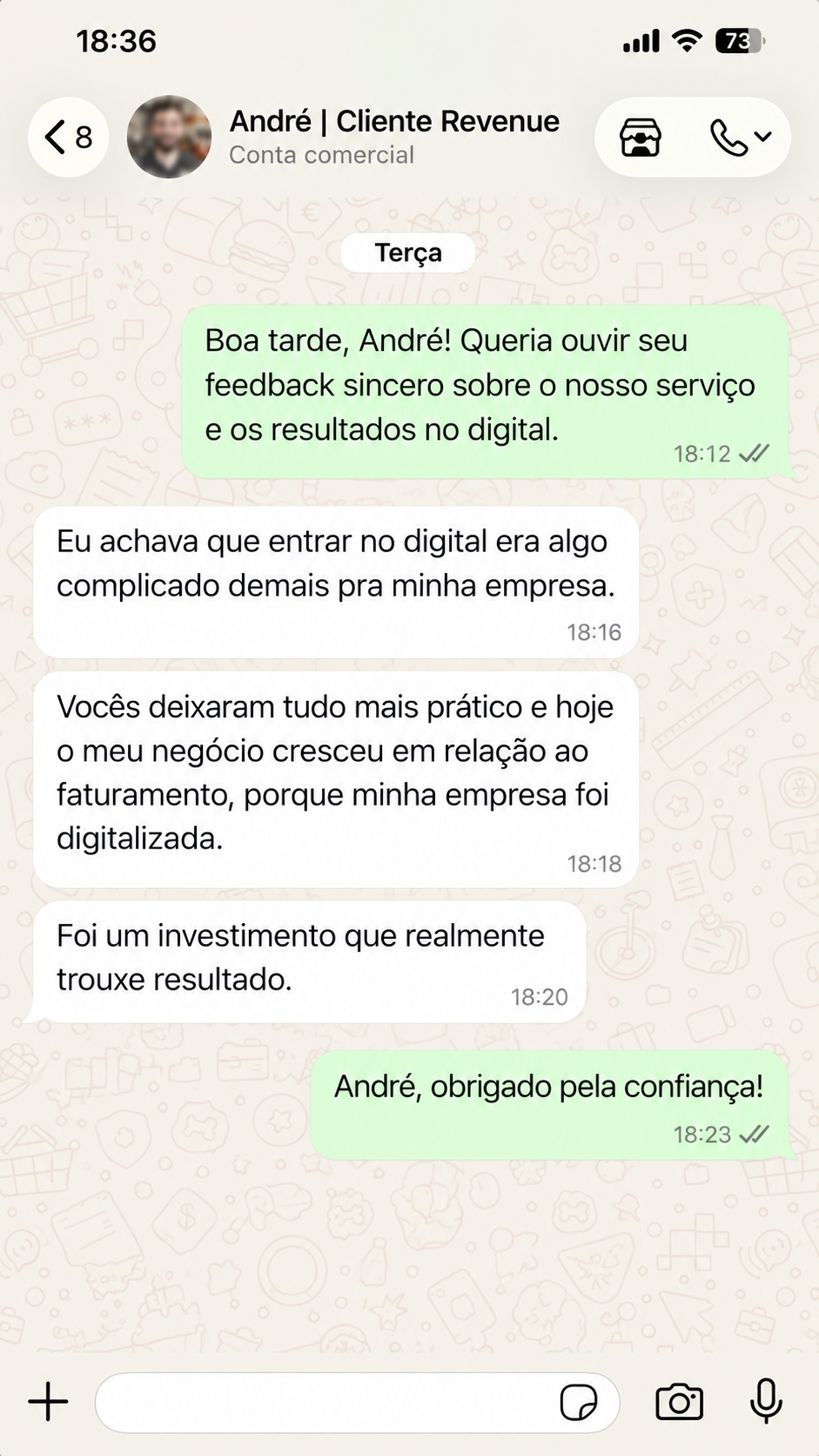 Conversa de WhatsApp com o depoimento de André sobre o serviço da Revenue Marketing